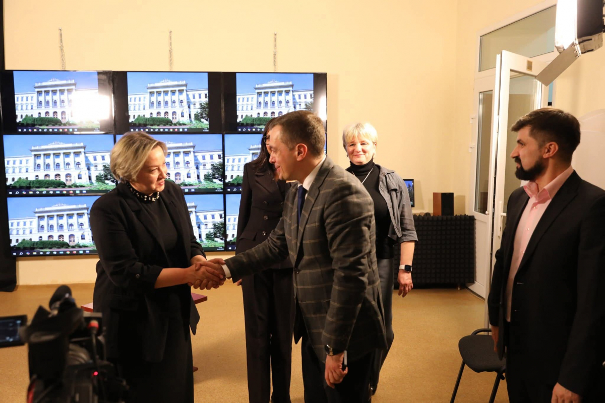 Фото з відвідин кафедри