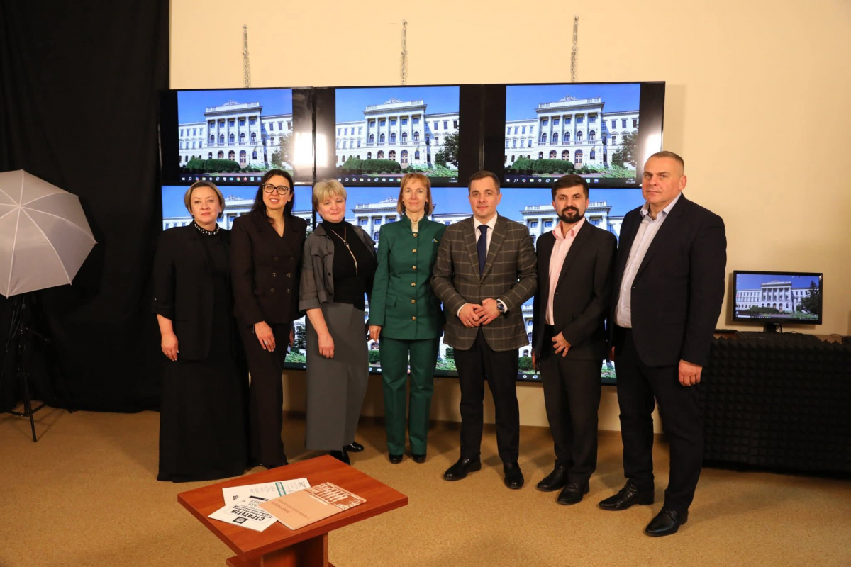 Фото з відвідин кафедри