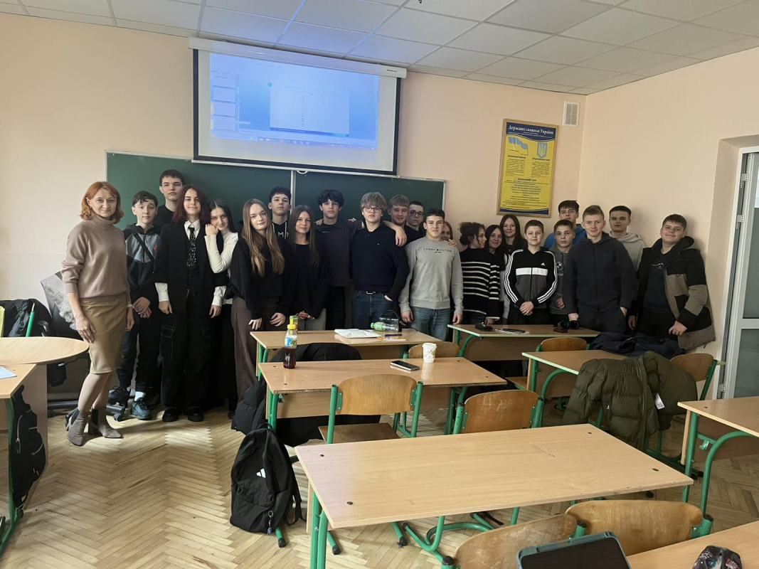 Фото з Днів Політехніки в гімназії