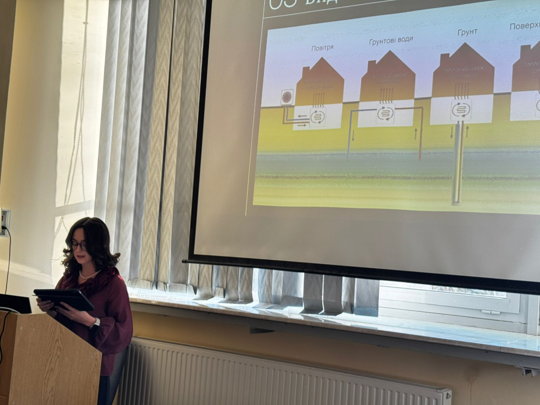 Фото із захисту робіт