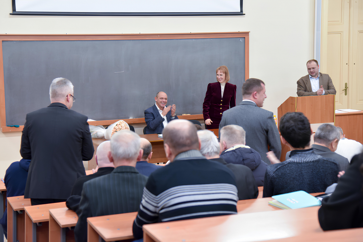 Фото із засідання