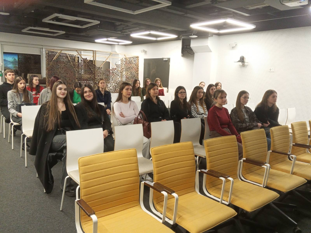 Фото з відвідин компанії