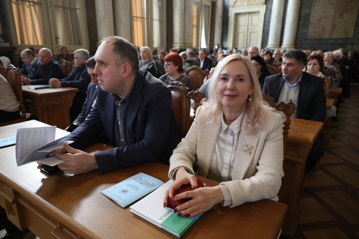 Фото з конференції профспілки