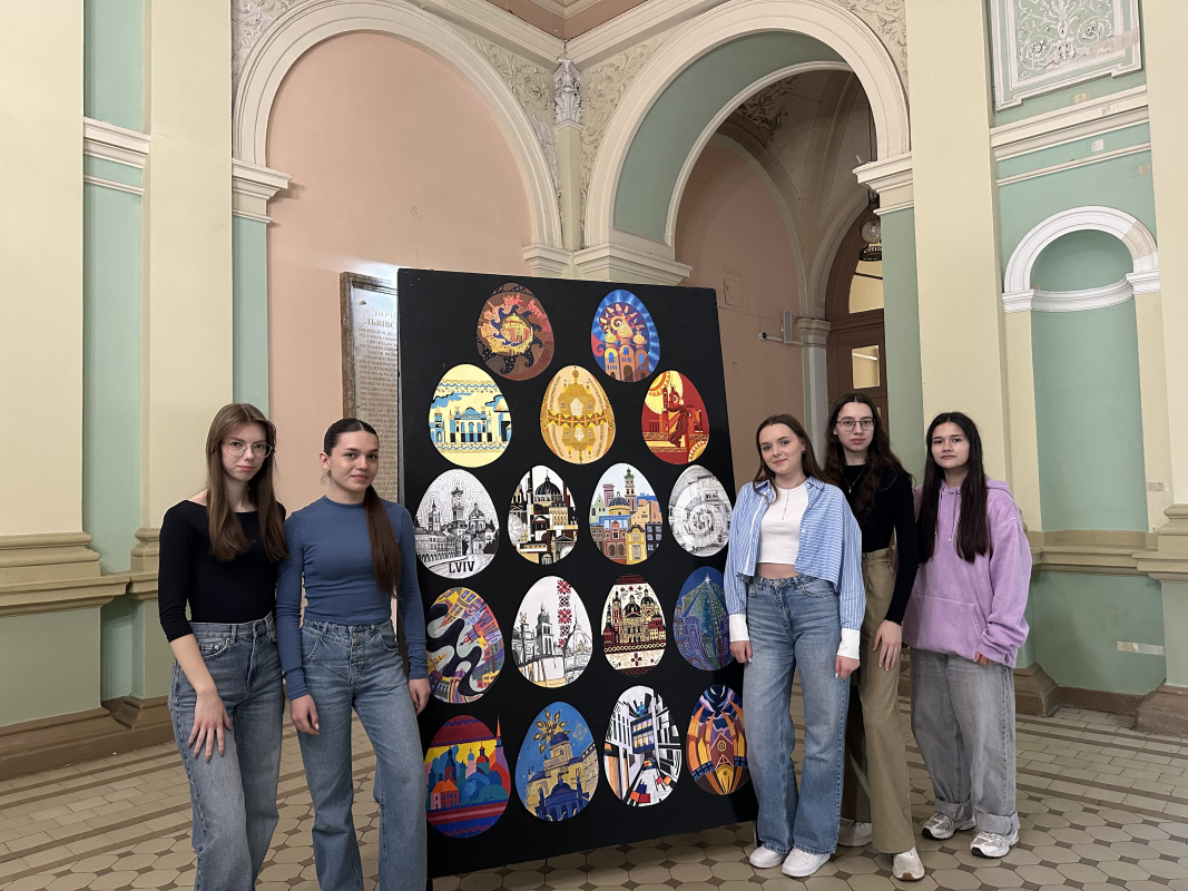 Фото з виставки