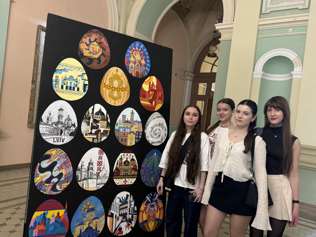 Фото з виставки