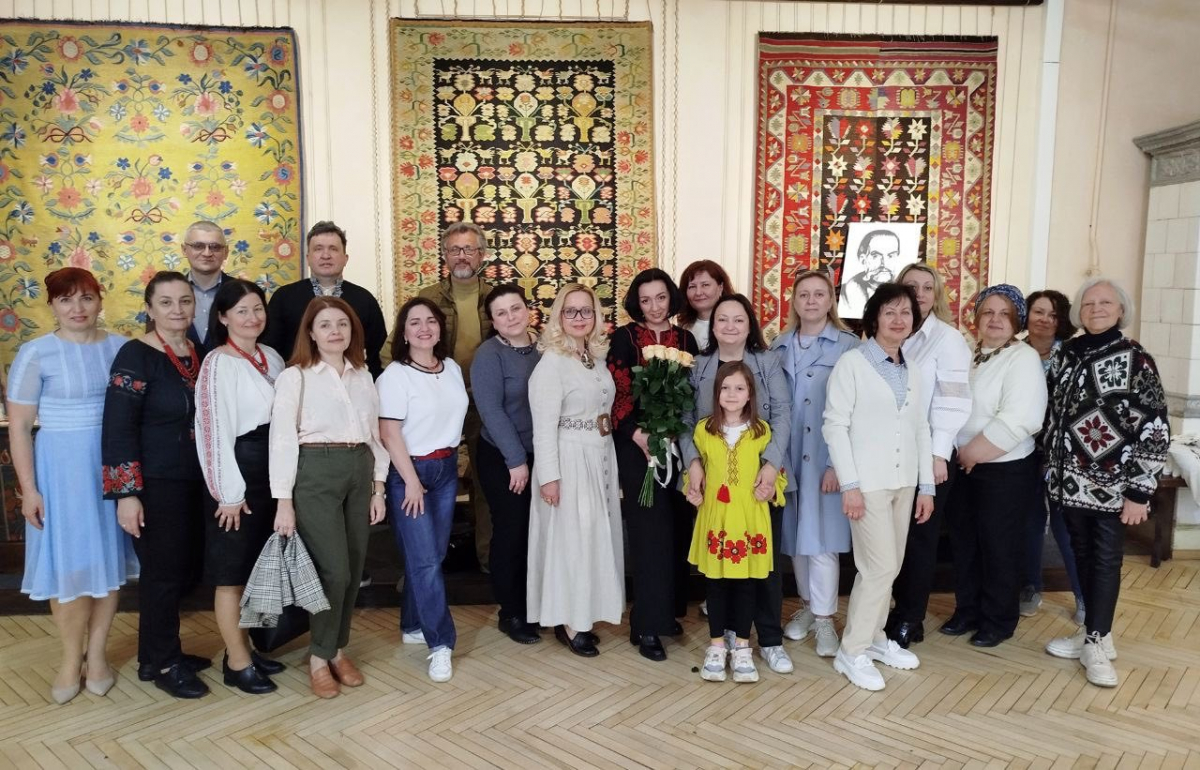 Фото з презентації