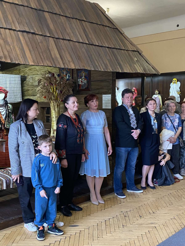 Фото з презентації