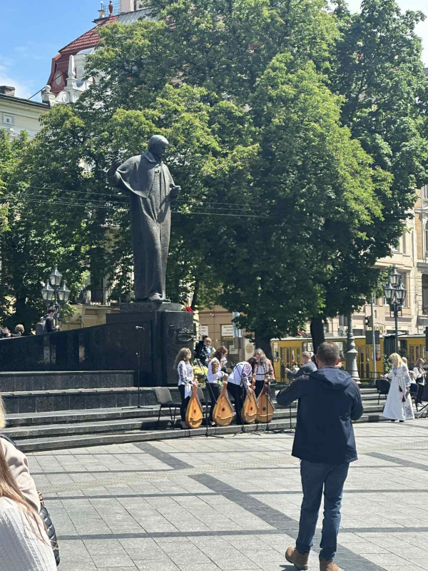 Фото з урочистостей