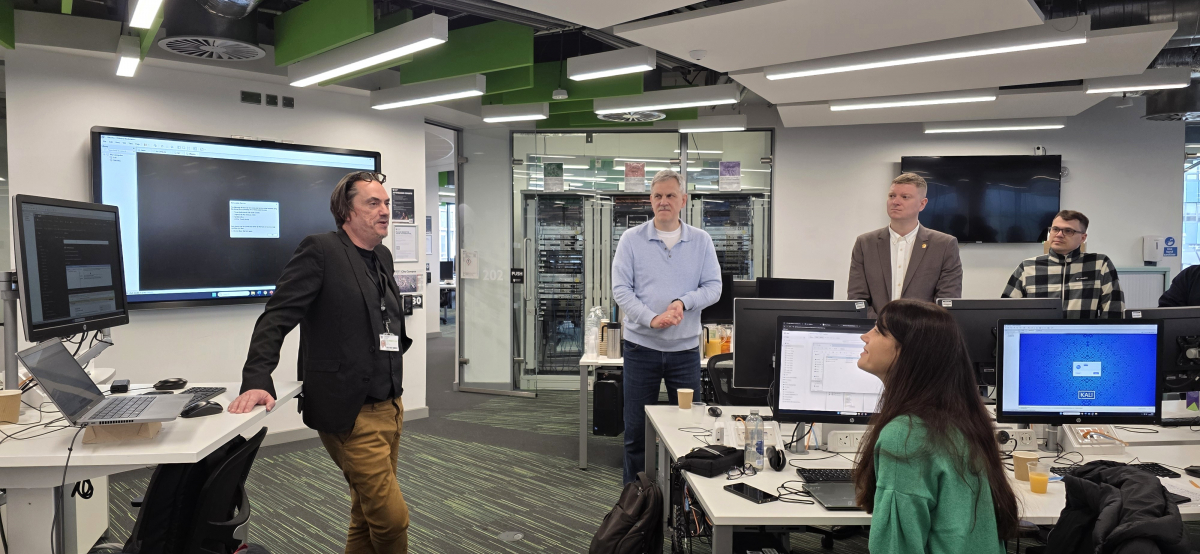 Фото з відвідин Великобританії