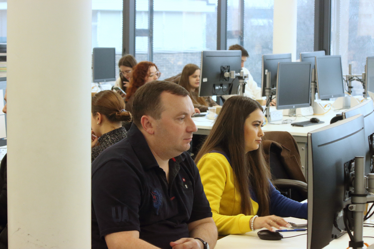 Фото з відвідин Великобританії