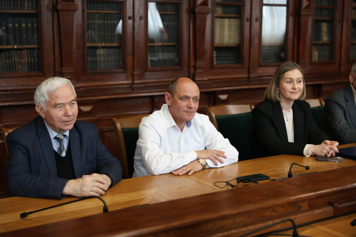 Фото з підписання меморандуму про співпрацю