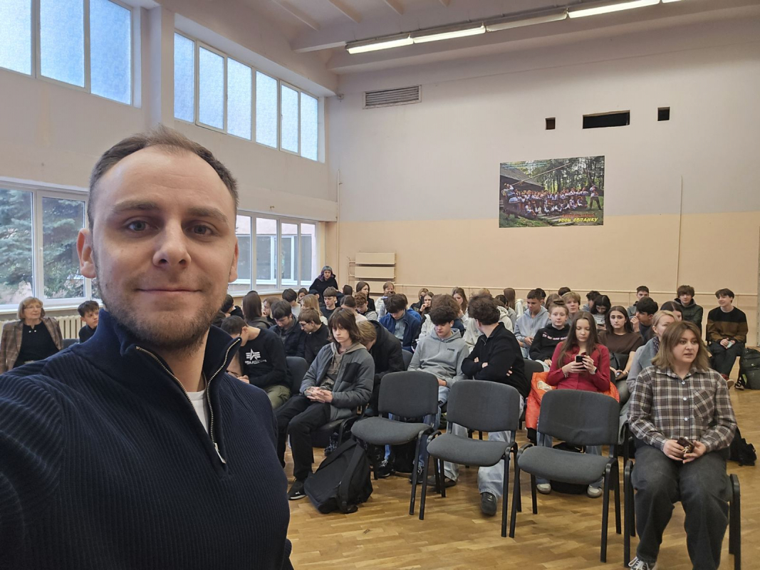 Фото з Днів Політехніки в школі