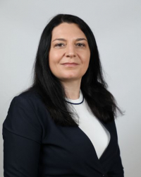 Діана Кіндзера