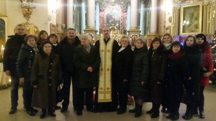 в церкві