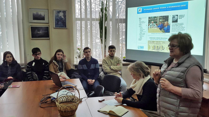 проект МІОК та UCRDC «Пізнаємо правду разом»