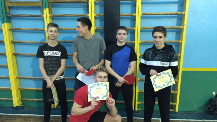 збірна юнаків з настільного тенісу Технологічного коледжу