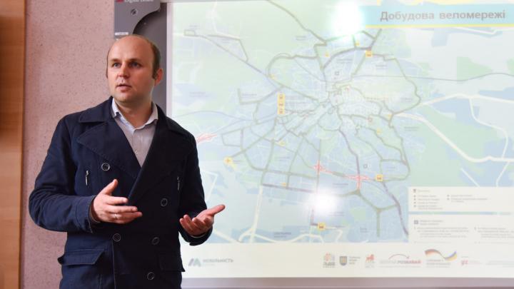 Андрій Білий  презентує План сталої міської мобільності міста Львова