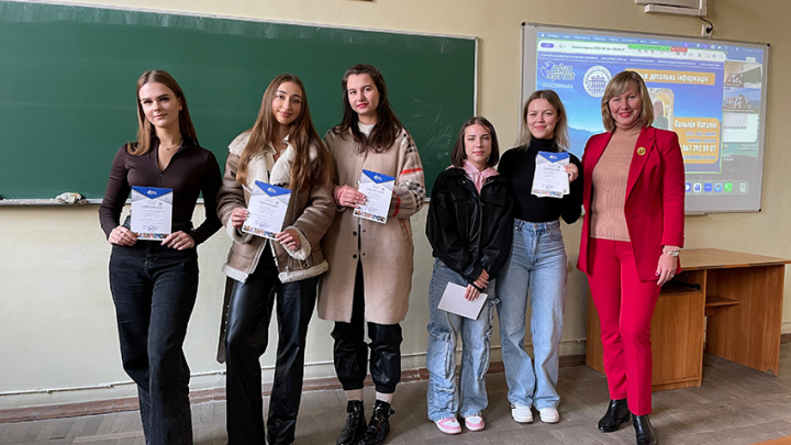 Фото із зустрічі на кафедрі туризму