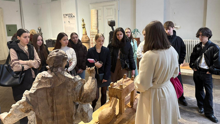 Фото з виставки у Львівській політехніці